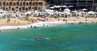 إزاى تقضى إجازة عيد الأضحى على شواطئ الإسكندرية بأرخص الأسعار.. فيديو وصور