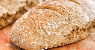 الخبز المصنوع من الحبوب الكاملة