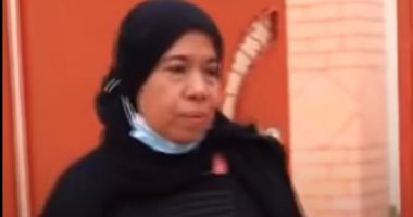 إنسانة عظيمة.. قرية سعودية تودع طبيبة مصرية قررت التقاعد "فيديو"