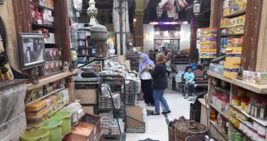 حكايات وأسرار .. أقدم سوق للعطارة فى الإسكندرية.. لايف وصور
