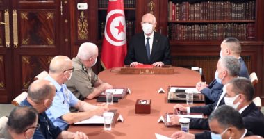 الرئيس التونسى: سنلاحق من يحرض على الانقلاب وإنشاء مليشيات داخليا وخارجيا