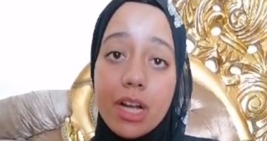 ماتت أمها قبل الامتحان بأشهر.. شاهد قصة نجاح الأولى على محافظة بورسعيد بالدبلومات الفنية