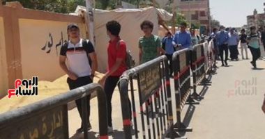 10 آلاف و858 طالبا بالثانوية العامة يؤدون الامتحانات اليوم فى الإسماعيلية