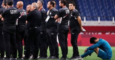 الحزن يُسيطر على محمد الشناوى بعد الخسارة من البرازيل وتوديع الأولمبياد