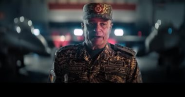 شريف منير يجسد شخصية قائد القوات الجوية في فيلم "السرب"