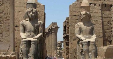 "من مصر" يسلط الضوء على معبدى "الكرنك والأقصر" الواصلين بين طريق الكباش