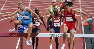 المغربي سفيان البقالي يحصد ذهبية سباق 3000 متر موانع بأولميباد طوكيو
