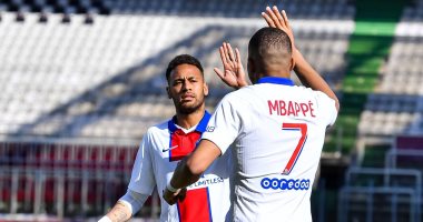 باريس سان جيرمان يستعيد مبابي ونيمار ضد ستراسبورج في الدوري الفرنسي