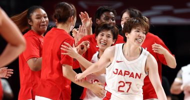 سيدات اليابان يفجرن المفاجأة ويتأهلن لنصف نهائي السلة في طوكيو 2020