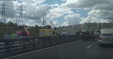 اصطدام حافلة ركاب بشاحنة فى موسكو وإصابة 13 شخصا