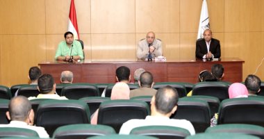 محافظ بنى سويف يفتتح "برنامج التدريب 2" للقيادات التنفيذية ضمن رؤية مصر 2030