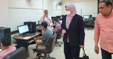 وكيل تعليم بنى سويف: انطلاق أول أيام الاختبارات الإلكترونية لطلاب مدرسة الضبعة