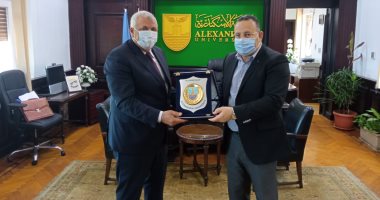 رئيس جامعة الإسكندرية يستقبل محافظ الوداى الجديد لبحث سبل التعاون