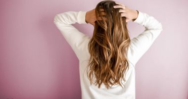 8 وصفات طبيعية لعلاج قشرة الشعر بسهولة.. اللبن الرائب وبذور الحلبة الأبرز
