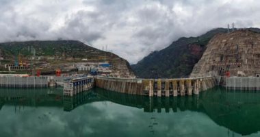 مستقبل الطاقة.. "بيهتان" الصينية أكبر محطة كهرومائية بالعالم تنقل الكهرباء من الغرب إلى الشرق