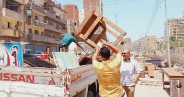 تحرير 21 محضر عدم ارتداء كمامة ومصادرة شيش ورفع 579 حالة إشغال بالبحيرة..صور