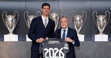 ريال مدريد يعلن رسمياً تجديد عقد كورتوا حتى يونيو 2026