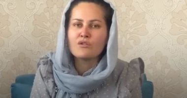 مخرجة أفغانية تستغيث في فيديو: كابل سقطت والعالم طعننا خلف ظهورنا