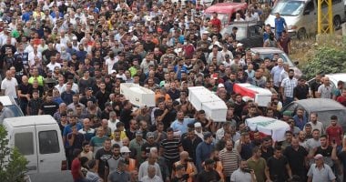 اللبنانيون يشيعون جثامين ضحايا انفجار عكار وسط غضب شعبى