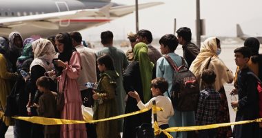 واشنطن بوست: البنتاجون يلمح لإجراء مزيد من عمليات الإجلاء خارج مطار كابول