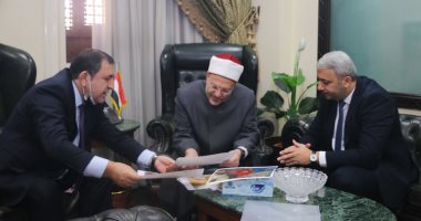 مفتى الجمهورية يبحث مع سفير أذربيجان تعزيز التعاون الإفتائى