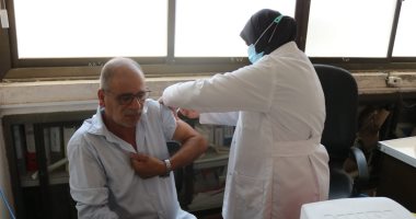 بدء تطعيم العاملين فى ديوان عام محافظة شمال سيناء ضد كورونا