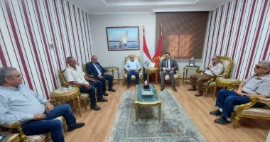 محافظ بورسعيد يلتقى رئيس قطاع الآثار الدينية بوزارة السياحة ووزير البترول السابق