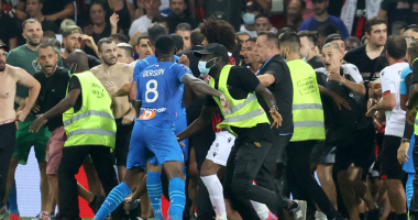 رابطة الدوري الفرنسي تفتح تحقيقا شاملا حول أحداث مباراة نيس ومارسيليا