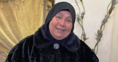 وفاة والدة أحمد حسن نجم منتخب مصر السابق