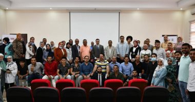 نائب محافظ بورسعيد يلتقى وفود نادى القيادات الشبابية بمحافظات القناة وسيناء