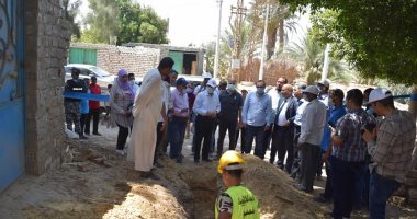 محافظ المنيا: جارى العمل فى تنفيذ 333 مشروعا بقطاعى مياه الشرب والصرف الصحى