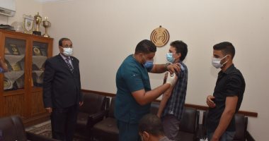  رحلة ترفيهية للإسكندرية لطلاب جامعة سوهاج عقب تطعيمهم بلقاح كورونا