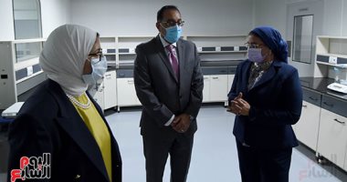رئيس الوزراء يتفقد مصانع فاكسيرا للقاحات بمدينة 6 أكتوبر