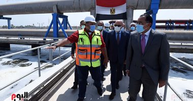 رئيس الوزراء يتفقد أعمال توسعات محطة صرف صحى أبو رواش