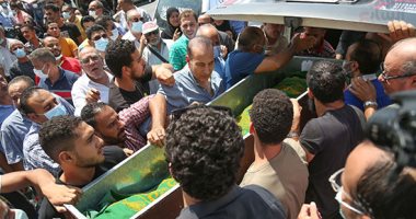 تشييع جثمان طفلة قتلها والدها في مركز أبو صوير الإسماعيلية