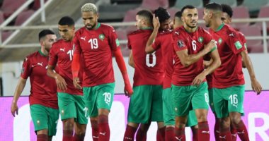 المغرب يقترب من الوصول للتصفيات النهائية بثنائية ضد غينيا فى شوط مثير