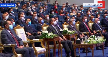 الرئيس السيسي: "صندوق تحيا مصر تحت مسؤوليتى المباشرة ومفيش جنيه بيطلع كده"