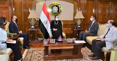 وزيرة التجارة تبحث مع سفير الأردن بالقاهرة تعزيز التعاون الاقتصادي المشترك