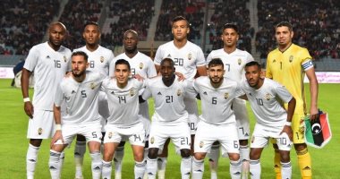 كيف يواجه منتخب مصر أزمة النجيل الصناعى بليبيا؟ عبد الله السعيد يجيب