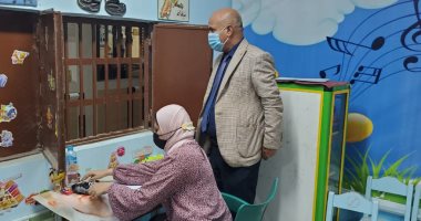 وكيل "صحة الغربية" يتفقد مراكز تطعيم المواطنين بلقاح فيروس كورونا