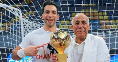 أسطورة يد الزمالك أحمد الأحمر: الحمد لله على كأس السوبر والوصول لكأس العالم