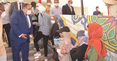 جامعة حلوان تطلق برنامج تطعيم 35 ألف طالب وعامل وأستاذ بالفترة الأولى