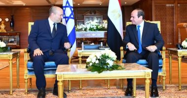 الرئيس السيسي يؤكد لرئيس وزراء إسرائيل دعم مصر جهود تحقيق السلام الشامل.. صور