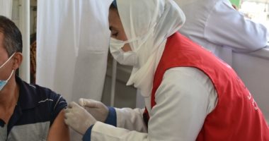 صحة الشرقية توفر 323 فرقة مدربة لتطعيم المواطنين بلقاح كورونا عبر 31 مركزا طبيا