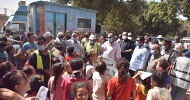محافظ أسيوط يفتتح أول مركز خدمات مجتمعية بقرية الشامية ضمن "حياة كريمة"