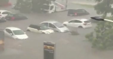 مصرع 9 أشخاص بسبب ارتفاع أمواج البحر والفيضانات فى فرنسا.. فيديو