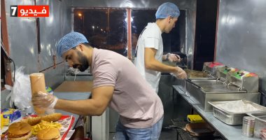 مروان ومحمد اتخرجوا فى الجامعة وعملوا كرفان أكل.. على طريقة كراكون فى الشارع