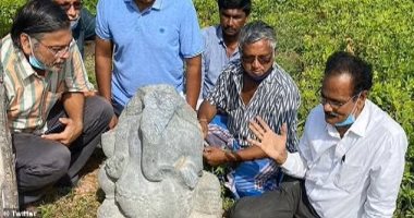 اكتشاف تمثال هندوسى عمره 800 عام فى قرية بجنوب شرق الهند.. اعرف التفاصيل 