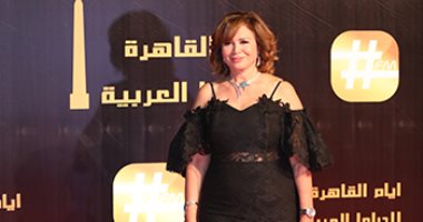 إلهام شاهين توجه الشكر للرئيس في احتفالية أيام القاهرة للدراما العربية 