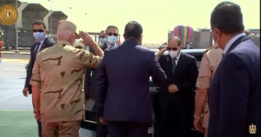 شاهد.. لحظة وصول الرئيس السيسى لافتتاح عدد من مشروعات تنمية شبه جزيرة سيناء